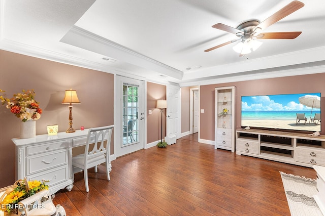4322 Wellesley Dr, Ooltewah, TN 37363 - office area featuring visible vents, ornamental molding, and a ceiling fan