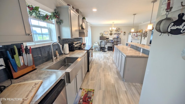 210 Schertz Ln, Rutledge, TN 37861 - kitchen with backsplash, a sink, light wood finished floors, electric stove, and ornamental molding