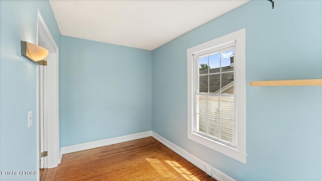 953 Maynard Ave, Knoxville, TN 37917 - spare room with wood finished floors and baseboards