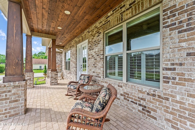 112 Naduli Trl, Vonore, TN 37885 - view of patio with a porch