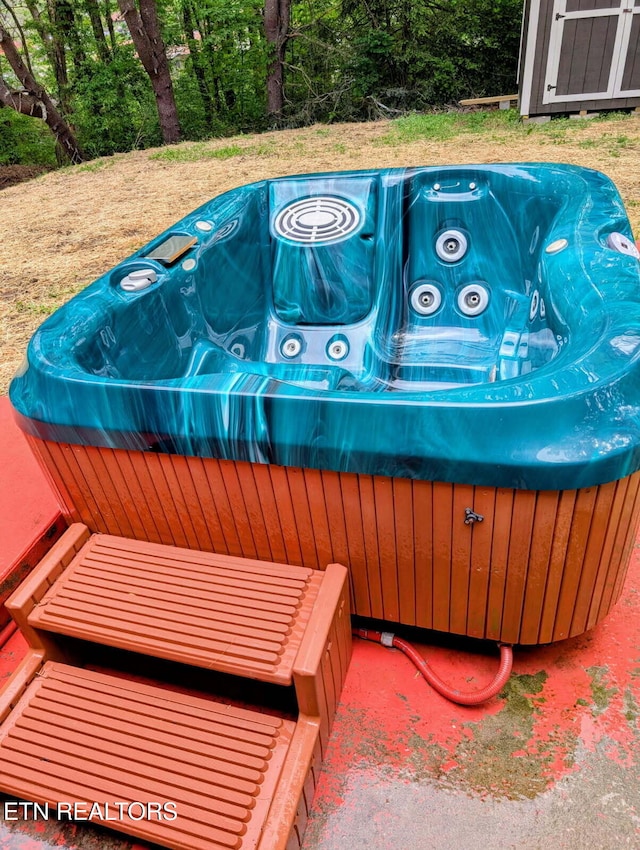 details with a jacuzzi