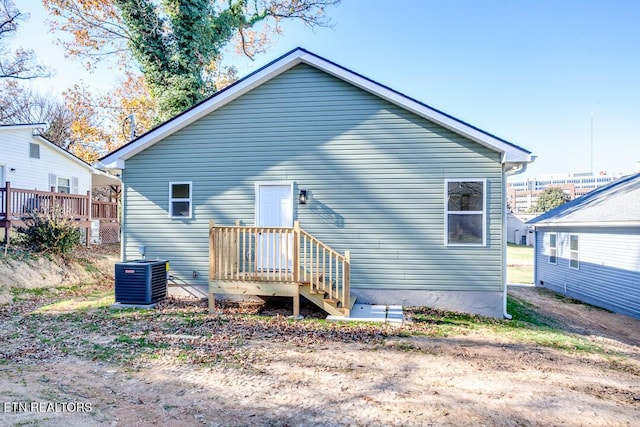1624 Folsom Ave, Knoxville, TN 37917 - back of property with central AC