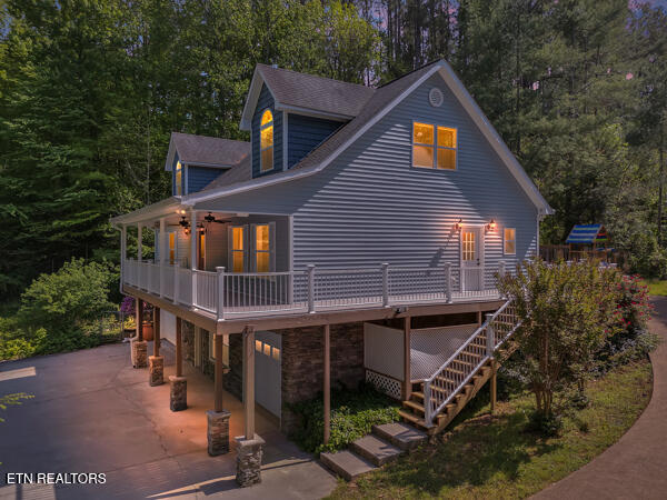 621 W Millers Cove Rd, Walland, TN 37886 - photo 3