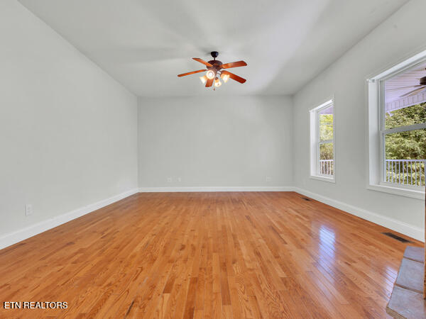 621 W Millers Cove Rd, Walland, TN 37886 - photo 13
