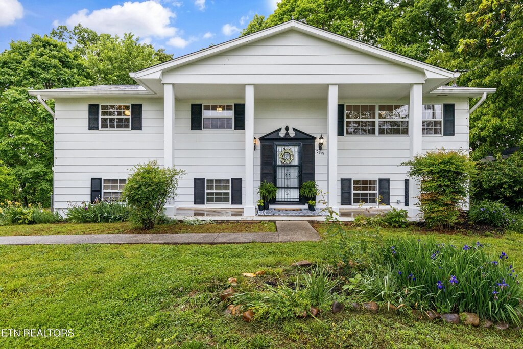 10821 Sonja Dr, Knoxville, TN 37934 - photo 1