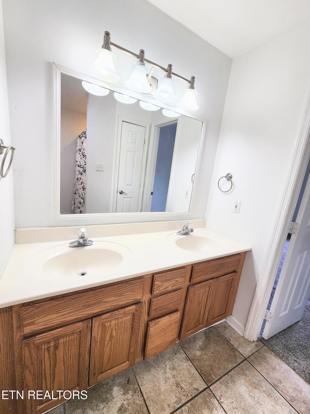 701 Misty Ridge Dr, Lenoir City, TN 37772 - full bath featuring double vanity and tile patterned flooring
