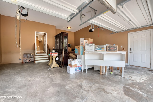 1012 Falcon Crest Dr, Seymour, TN 37865 - view of garage
