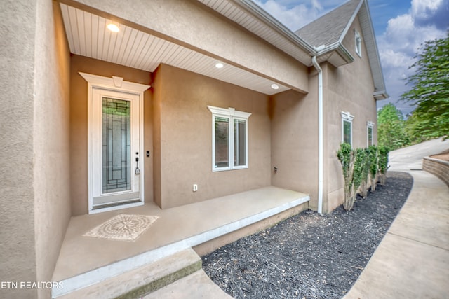 1012 Falcon Crest Dr, Seymour, TN 37865 - view of exterior entry with stucco siding