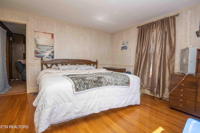 941 Pine Top St, Lenoir City, TN 37772 - bedroom featuring wood finished floors