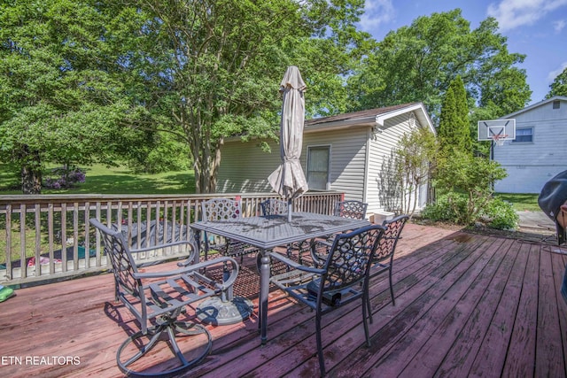 941 Pine Top St, Lenoir City, TN 37772 - wooden terrace featuring outdoor dining area