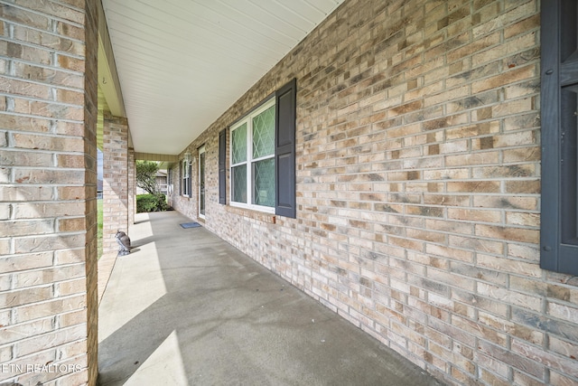 view of patio / terrace with covered porch