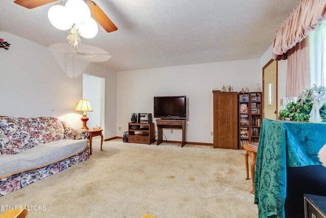 375 Rainbow Rd, Sevierville, TN 37862 - living area featuring baseboards, ceiling fan, and carpet