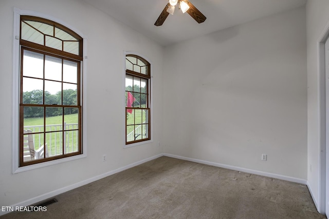 2000 Robinson Dr, Lenoir City, TN 37772 - carpeted empty room featuring ceiling fan and baseboards