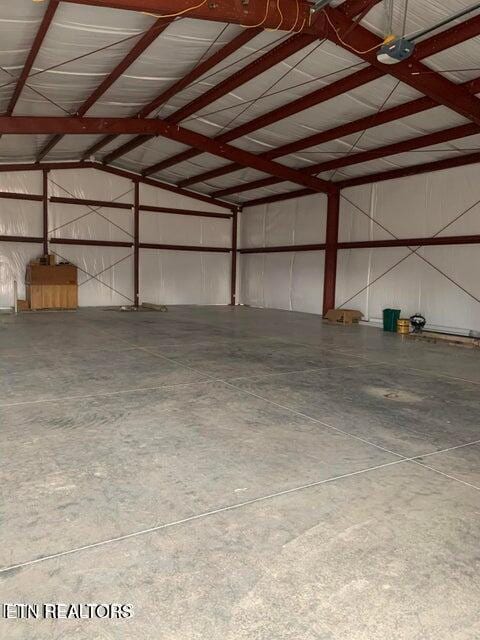 309 Elizabeth Russell Ln, Speedwell, TN 37870 - view of garage