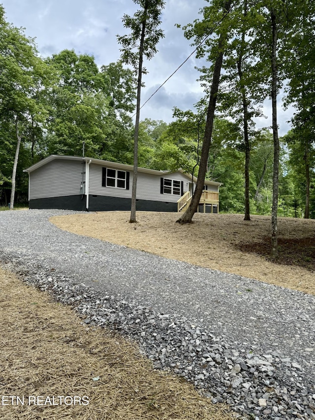 view of front of property
