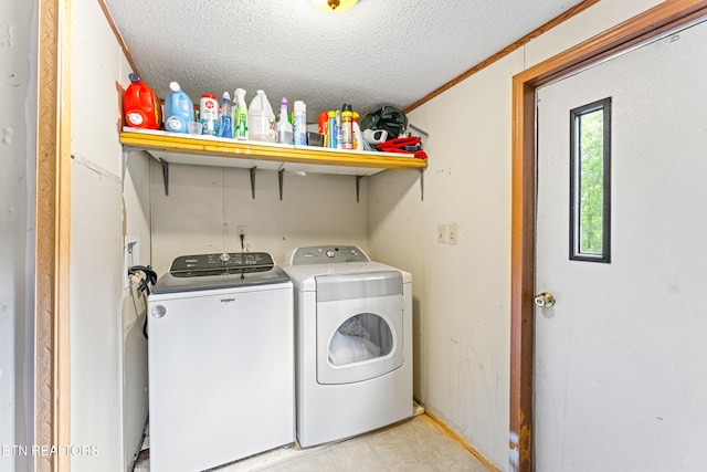 7726 Misty Point Way, Knoxville, TN 37914 - washroom with washer and dryer and a textured ceiling