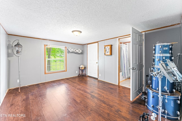 7726 Misty Point Way, Knoxville, TN 37914 - bedroom with crown molding, wood finished floors, and a textured ceiling