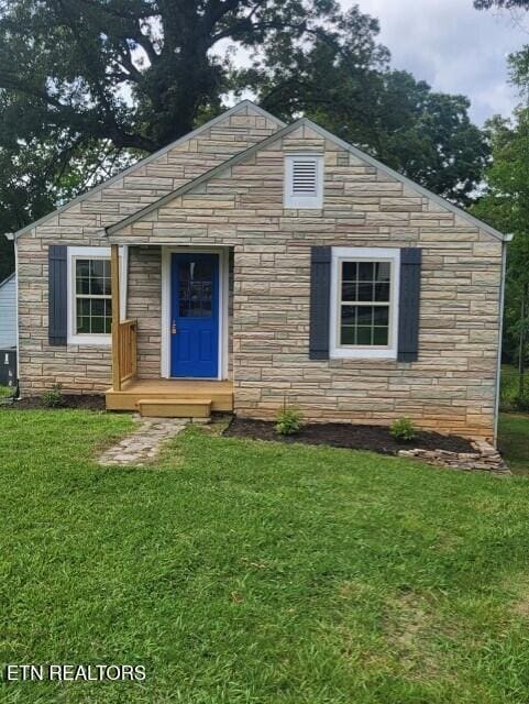 2423 Mccroskey Ave, Knoxville, TN 37917 - photo 1