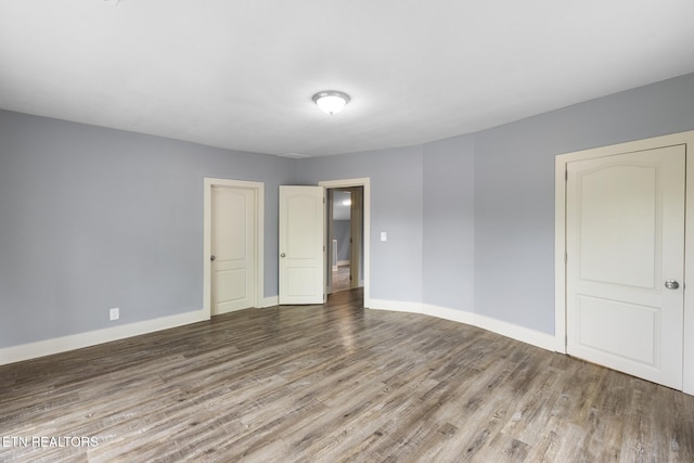 501 Ferry St, Loudon, TN 37774 - unfurnished room with wood finished floors and baseboards