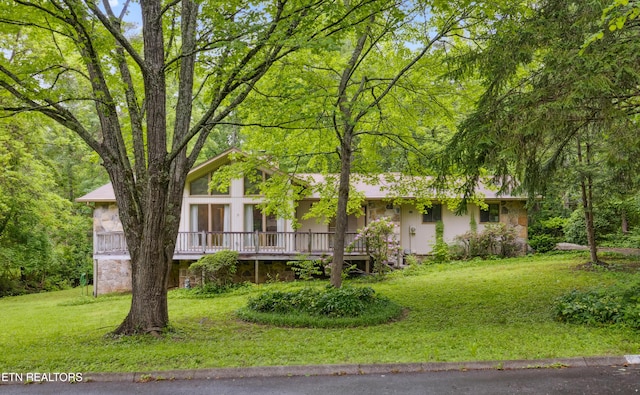 131 Clifton Cir, Oak Ridge, TN 37830 - view of front of property with stone siding and a front lawn