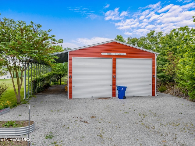 687 Burchfield Rd, Dandridge, TN 37725 - view of detached garage