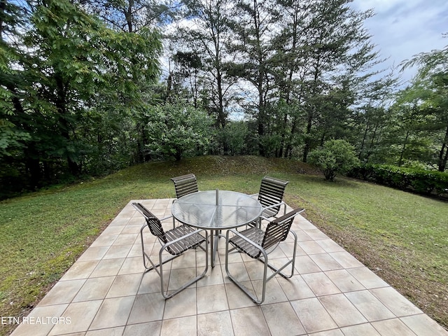 view of patio / terrace featuring outdoor dining area
