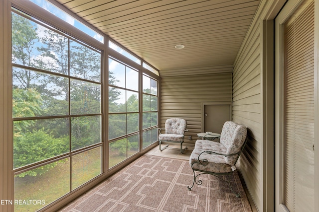 704 Blue Dun Ct, Pigeon Forge, TN 37863 - sunroom with plenty of natural light