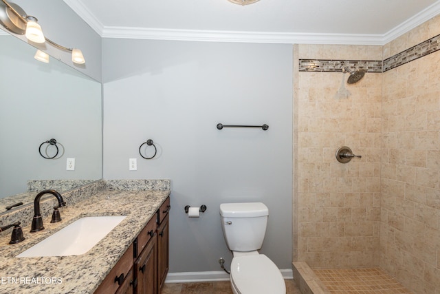 2208 Sanderson Rd, Knoxville, TN 37921 - bathroom with crown molding, toilet, and tiled shower