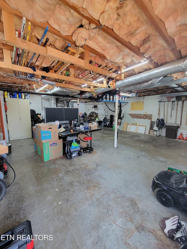 8008 Sharp Rd, Powell, TN 37849 - view of unfinished below grade area
