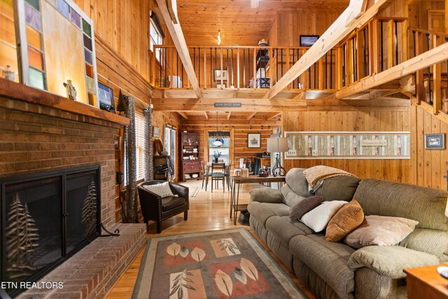 1563 Oren White Rd, Lenoir City, TN 37771