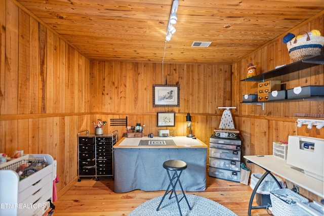 1563 Oren White Rd, Lenoir City, TN 37771