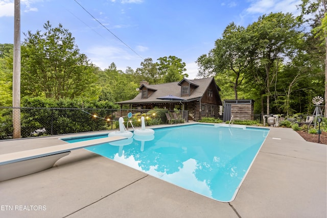 1563 Oren White Rd, Lenoir City, TN 37771