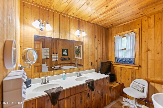 1563 Oren White Rd, Lenoir City, TN 37771