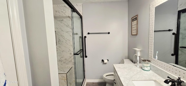 4808 Beverly Field Way, Knoxville, TN 37918 - bathroom featuring toilet, a marble finish shower, vanity, and baseboards