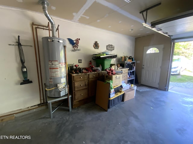 205 Browder Rd, Kingston, TN 37763 - garage featuring water heater