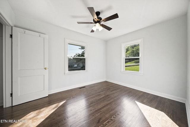 908 Glenoaks Dr, Knoxville, TN 37918 - spare room with baseboards, wood finished floors, and a ceiling fan