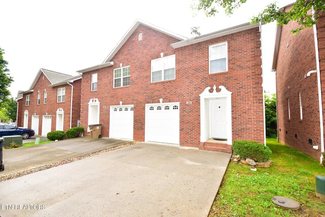 812 Blue Spruce Way, Knoxville, TN 37912 - photo 3