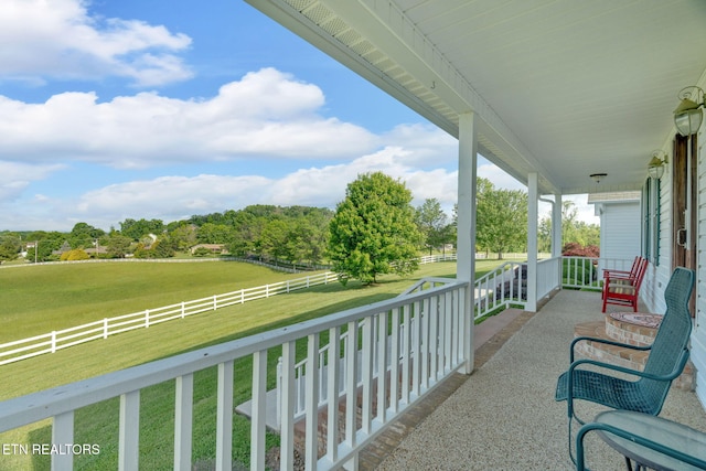 1182 Murrell Rd, Morristown, TN 37814 - balcony featuring a porch