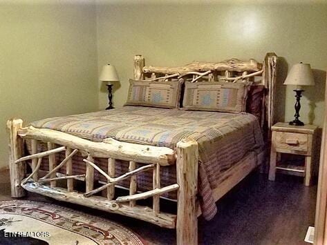 547 Hawks Trl, Gatlinburg, TN 37738 - view of bedroom