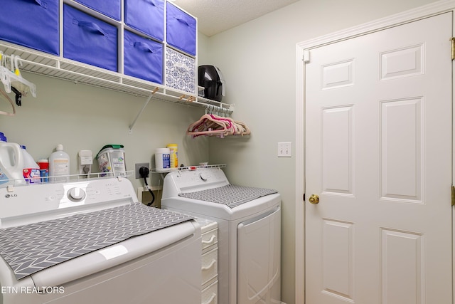 702 Shane Dr, Maryville, TN 37804 - laundry area with washing machine and dryer