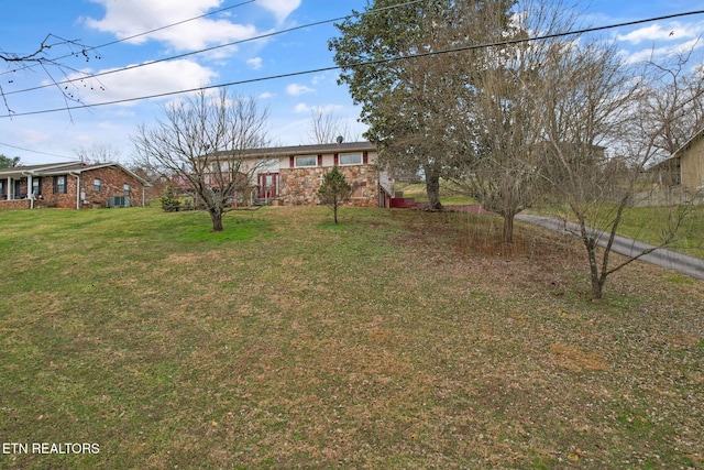 view of grassy yard