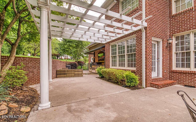 515 Oak Landing Ln Unit 4, Knoxville, TN 37934 - view of patio with fence and a pergola