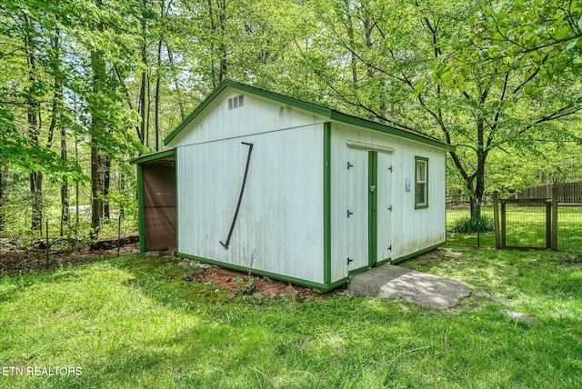 view of outbuilding with an outbuilding