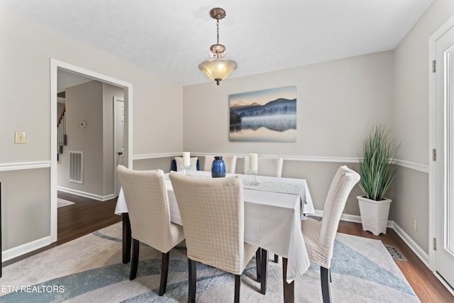 9945 Tierra Verde Dr, Knoxville, TN 37922 - dining room with wood finished floors and baseboards