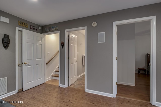 401 Shawnee Pl, Loudon, TN 37774 - unfurnished bedroom with wood finished floors and baseboards