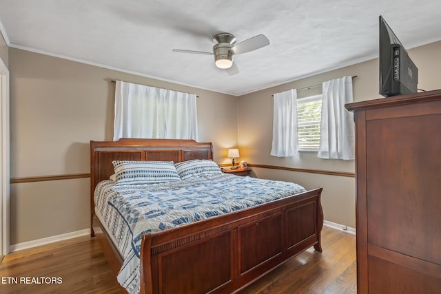 513 Long Mill Rd, Athens, TN 37303 - bedroom with dark wood-style floors, crown molding, and a ceiling fan