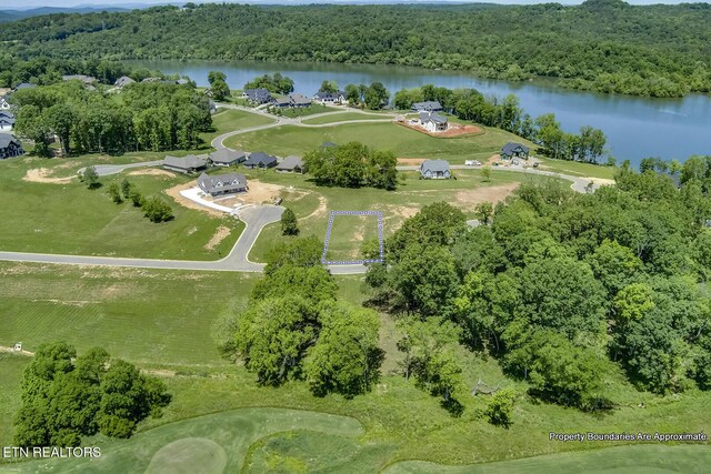 3235 Chestnut Ln, Loudon, TN 37774