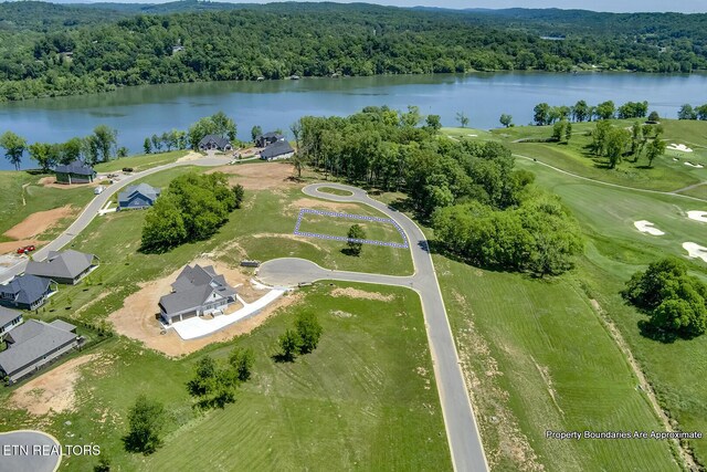 3235 Chestnut Ln, Loudon, TN 37774