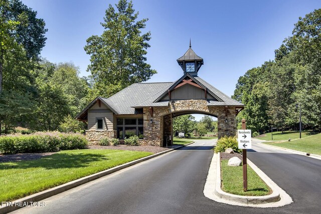 3235 Chestnut Ln, Loudon, TN 37774