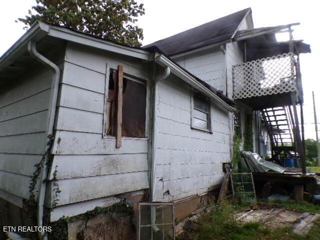 941 Unaka St, Harriman, TN 37748 - view of property exterior